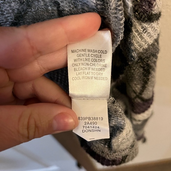 Unity World Wear Gray and Purple Cardigan - Picture 4 of 8